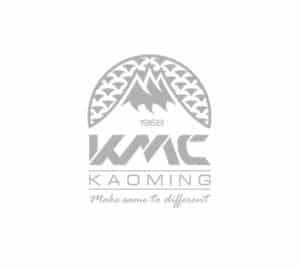 logos para web_0003_KaoMing_Logo-Gris